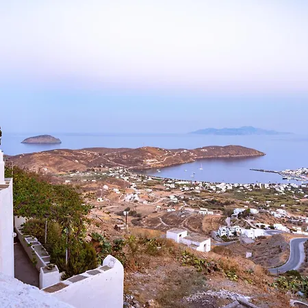 Traditional Hora House * Serifos Town