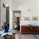 Daire Traditional Hora House Serifos Town